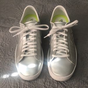 Converse. Sz 9.5 EUC